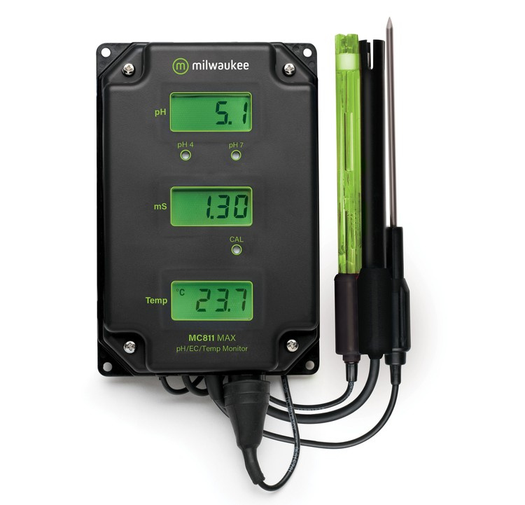 Milwaukee MC811 Combo Monitor pH/EC/temp Equipment \ Meters & Testers