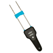 Bluelab Pulse Meter - a measure of humidity, nutrients and temperature in the substrate